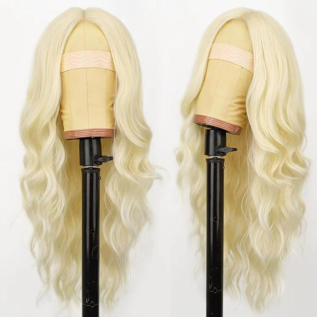 Blonde wavy wig