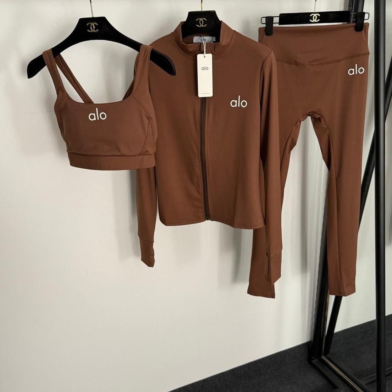 Alo Yoga Women's brown tan Leggings