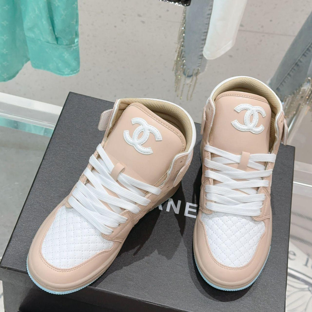 Chanel Women's white cream Trainers
