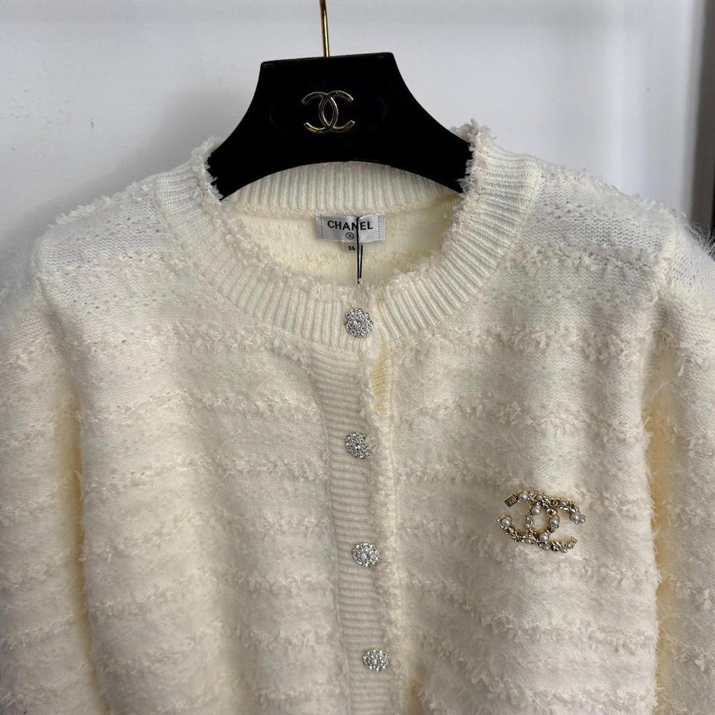 Chanel Women's cream white Cardigans