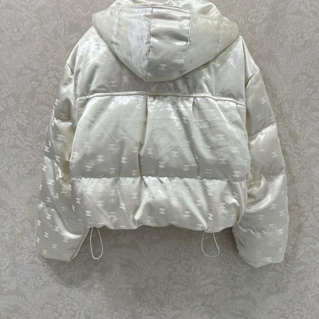 Chanel Women's white Coats