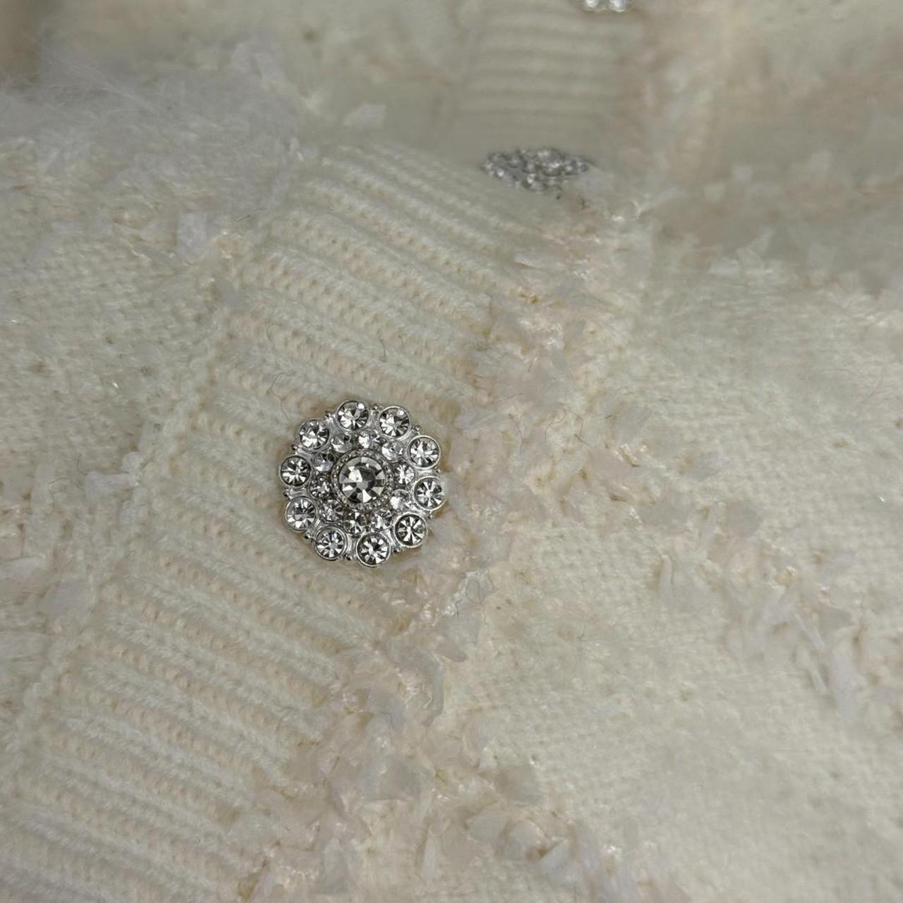 Chanel Women's cream white Cardigans