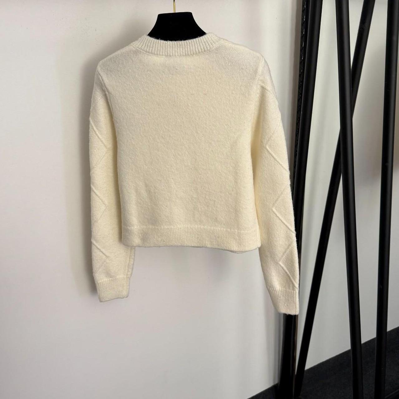 Chanel Women's cream white Cardigans