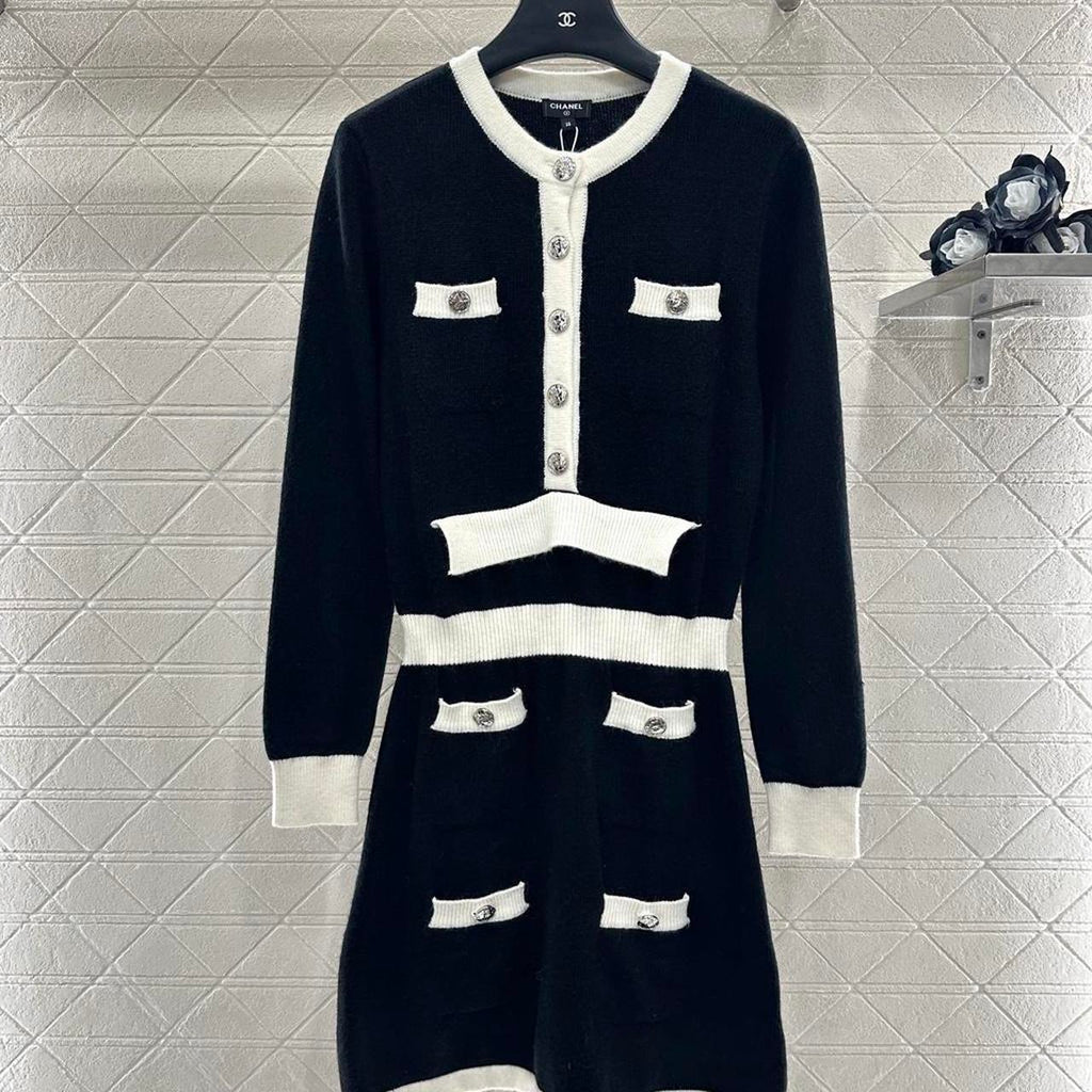 Chanel Women's black white Dresses