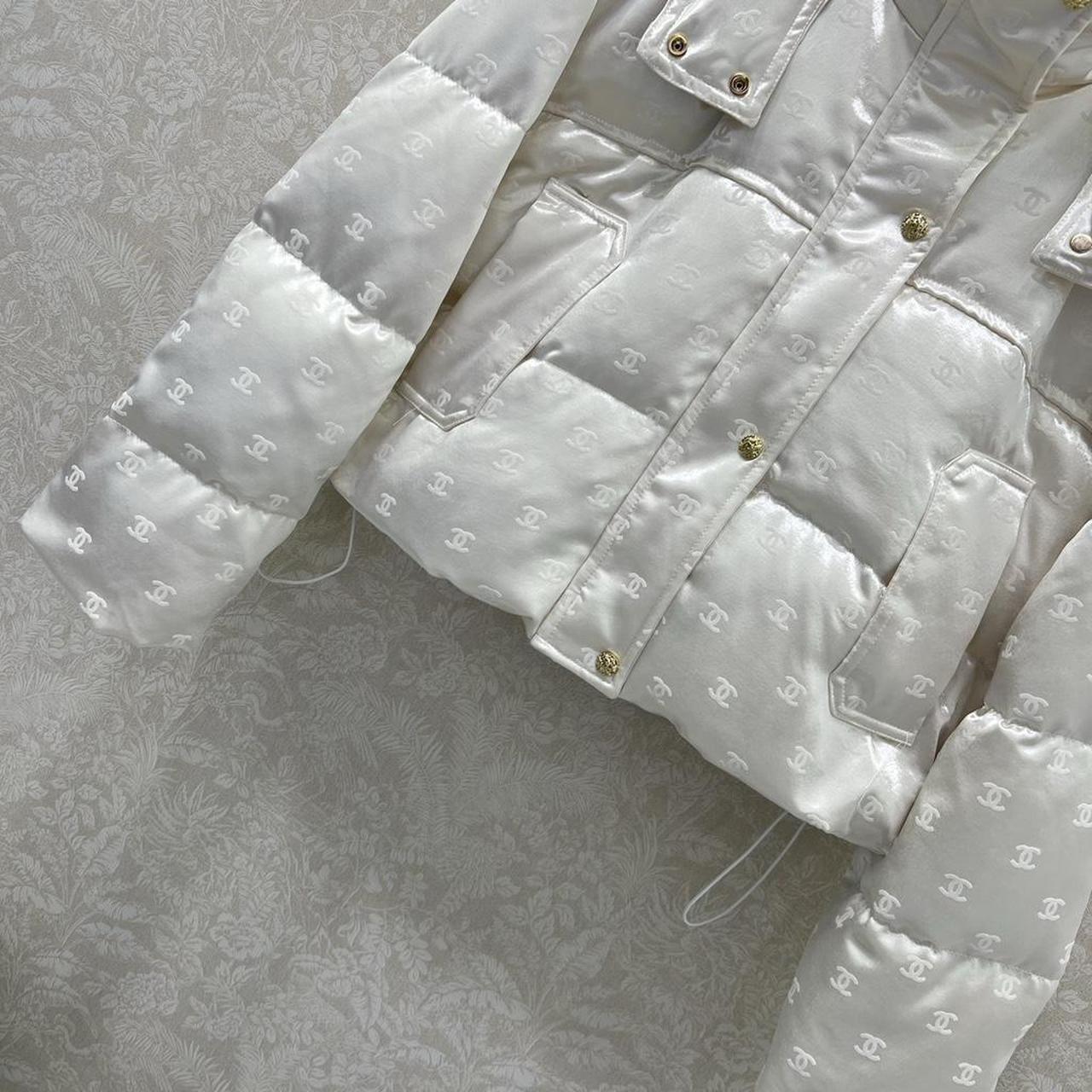 Chanel Women's white Coats