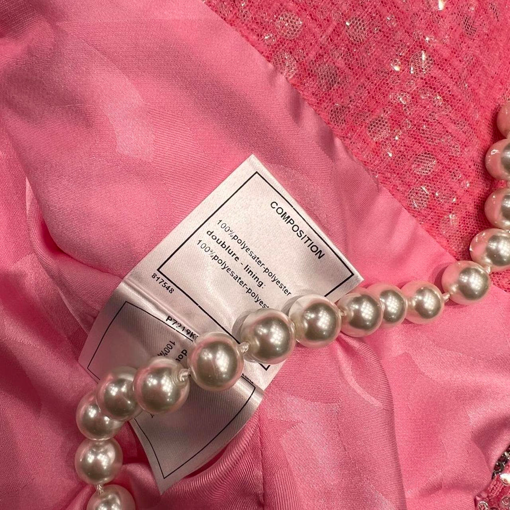 Chanel Women's pink Coats